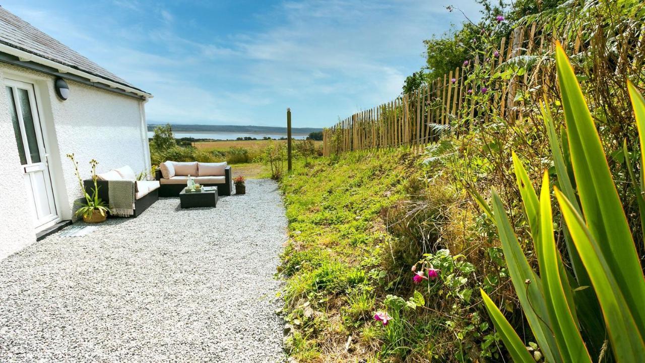 Tan Yr Allt Llangadwaladr  Exterior foto
