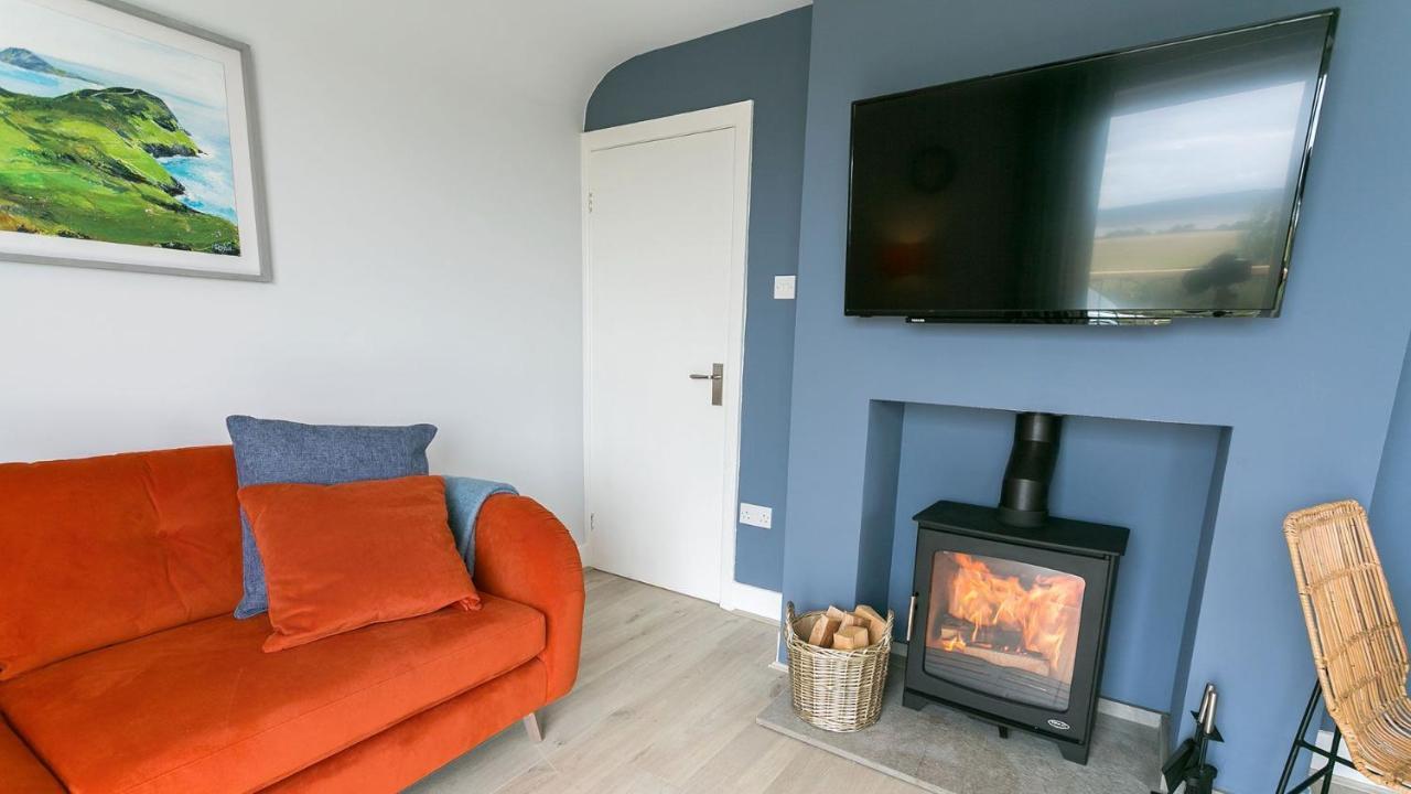 Tan Yr Allt Llangadwaladr  Exterior foto