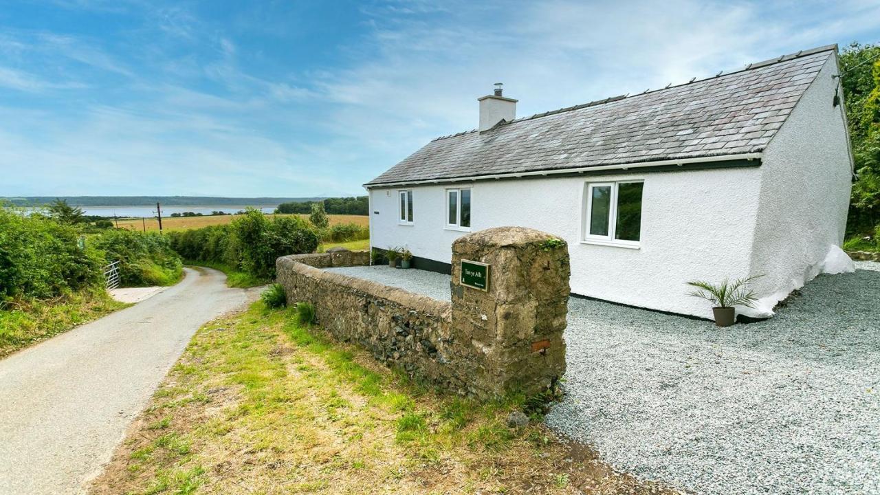 Tan Yr Allt Llangadwaladr  Exterior foto